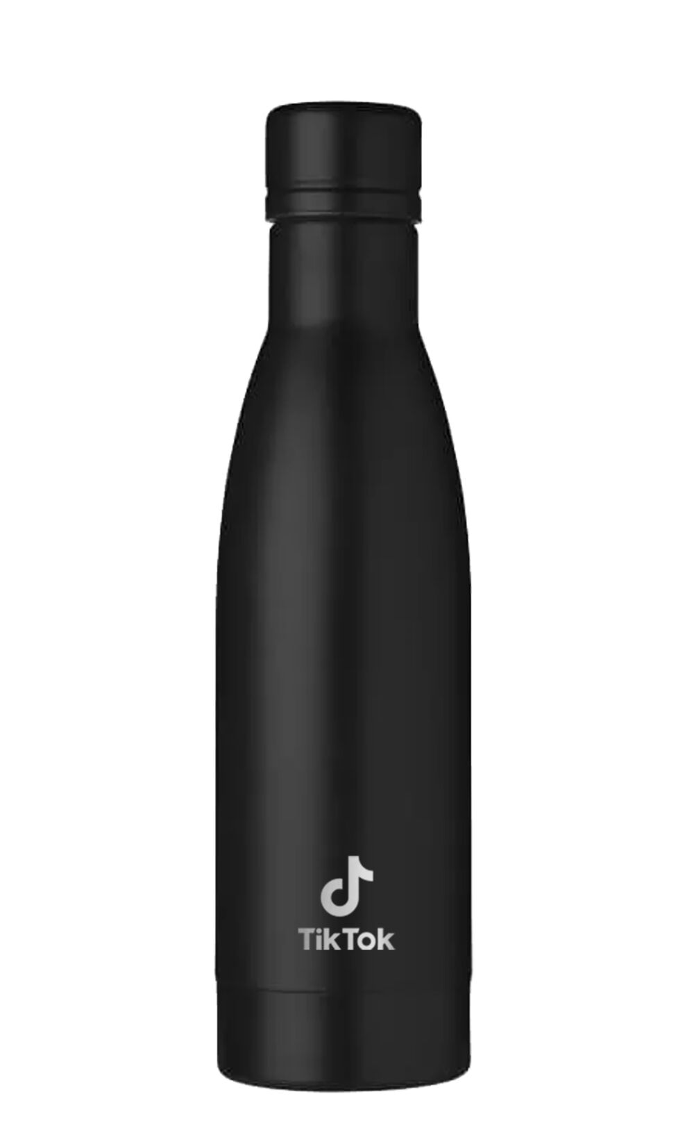 Een witte geisoleerde custom drinkfles met een klein gegraveerd logo, het ontwerpvoorbeeld van de duurzame evenementfles