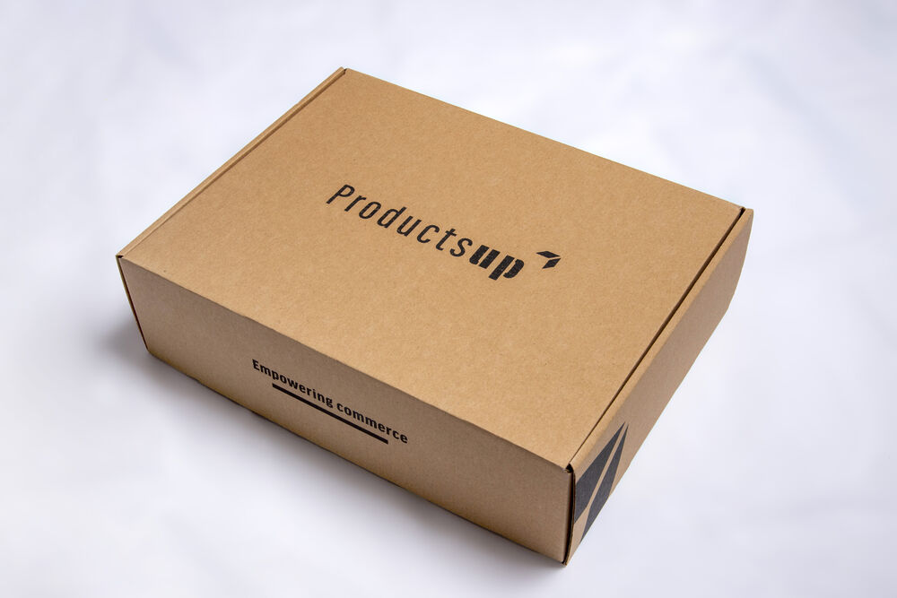 Un kit cadeau partenaire de marque premium prêt à expédier