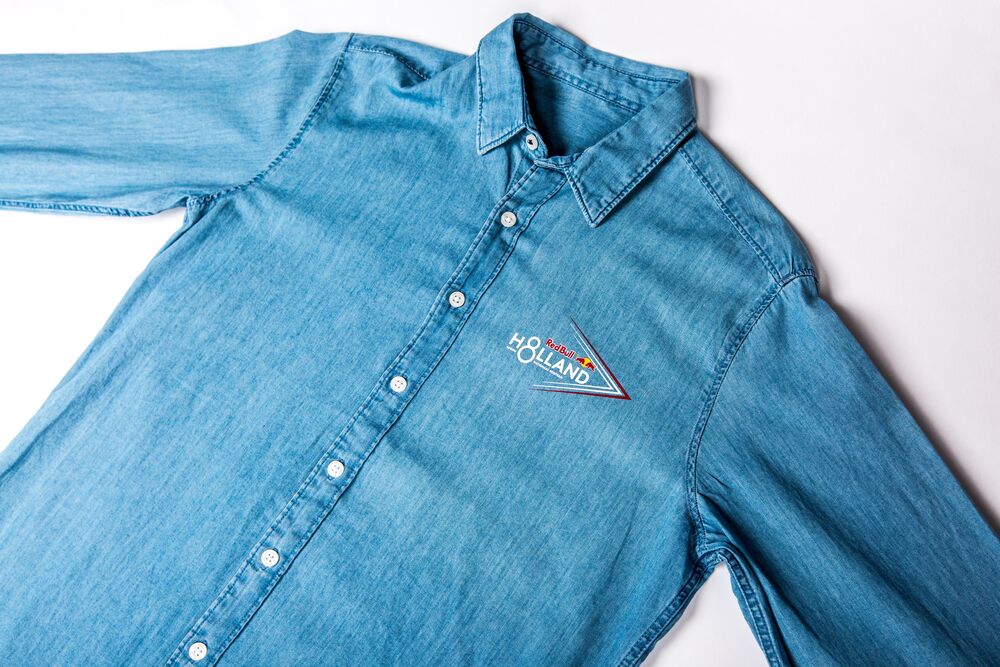 Ropa laboral para construcción e instalación: chaquetas y pantalones resistentes con logo personalizado